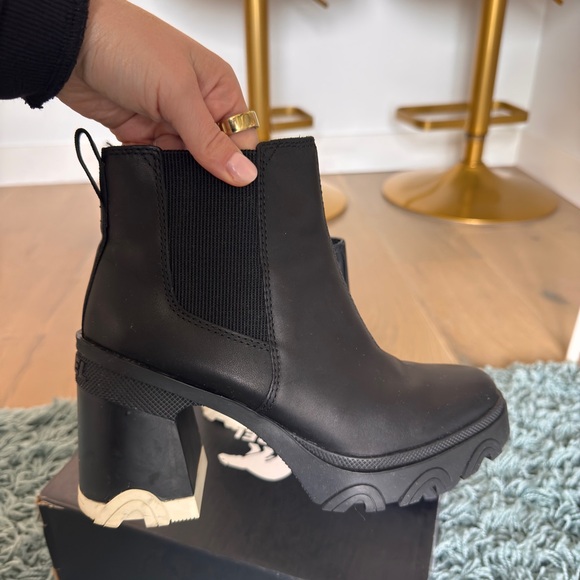 Sorel Black Heel Ankle Boots Women's Brex Heel Chelsea Bootie - Picture 6 of 7